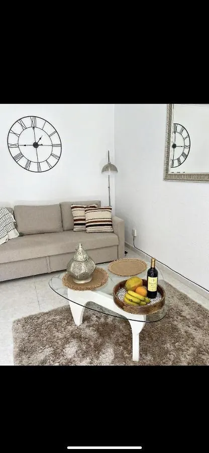 Hibisco Apartments 푸에르토 데 산티아고