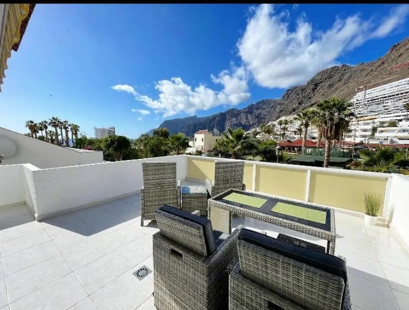 Hibisco Apartments 푸에르토 데 산티아고