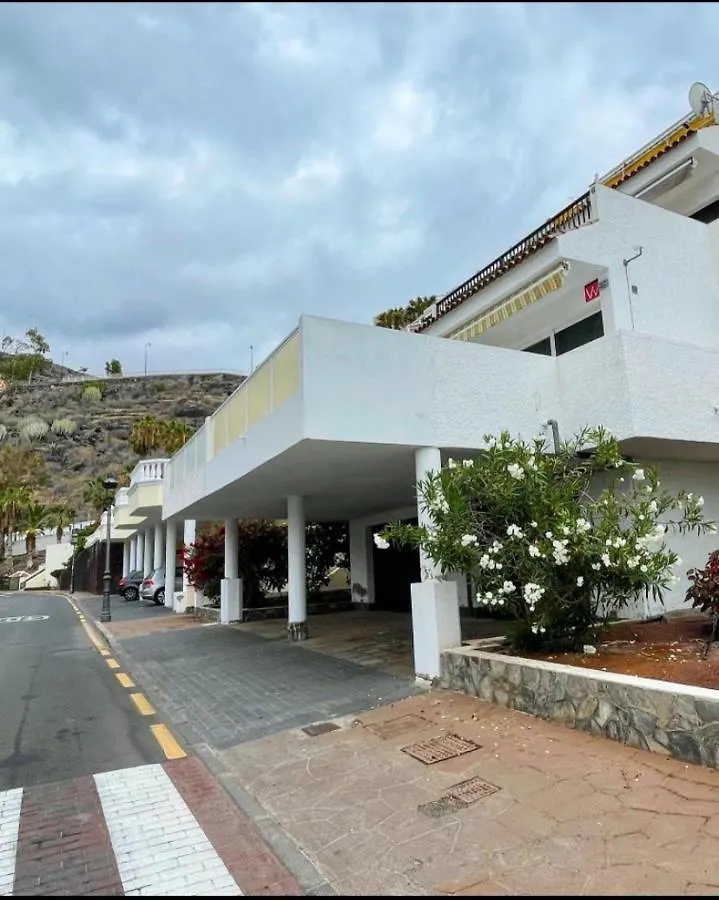 Hibisco Apartments 푸에르토 데 산티아고